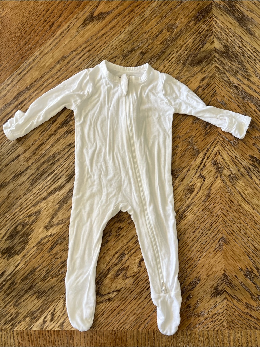Kyte baby zipper footie in cloud